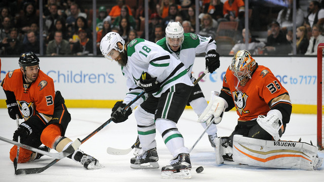 Nill wishes Eaves well with Ducks: 'Go there and win the Stanley Cup'
