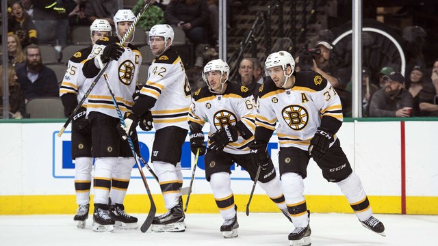 Bergeron scores pair, Bruins beat Stars to cap successful road trip