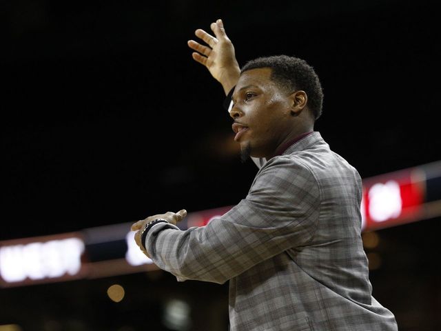 Lowry day to day with wrist injury after tests come back clean