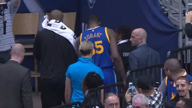 Durant suffers knee injury vs. Wizards; will undergo MRI