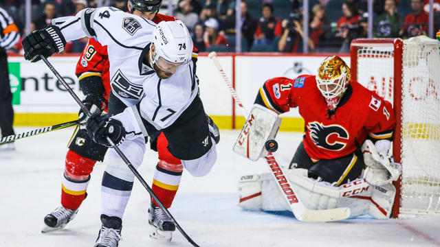 Canadiens add Dwight King in deal with Los Angeles