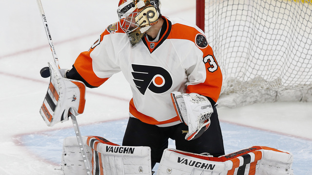 Neuvirth extension a curious move by Flyers