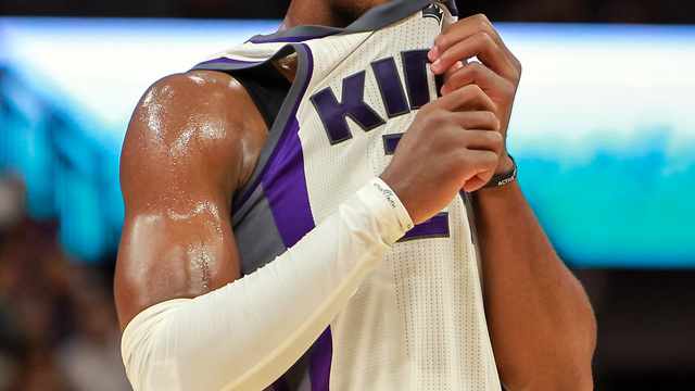 'I'm just Buddy': Hield rejects Curry comparisons