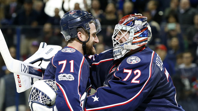Bobrovsky tops 35 saves for 4th straight game