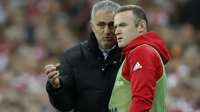 Mourinho: I want Rooney to stay next season
