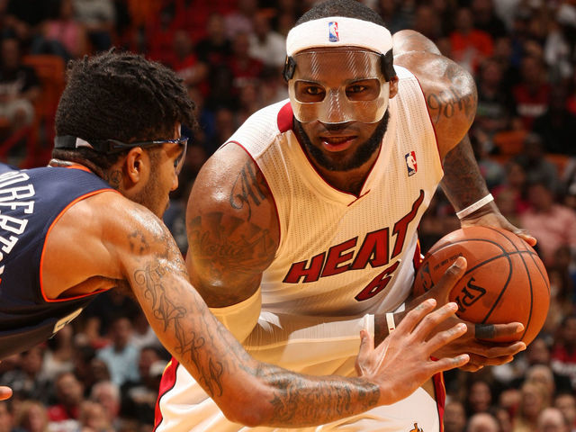 Flashback Friday: 3 years ago, masked LeBron drops career-high 61