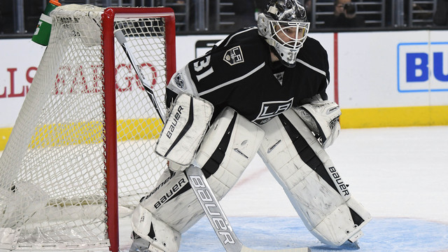 Budaj to make Lightning debut vs. Penguins