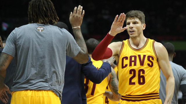 Cavs set NBA regular-season record with 25 threes vs. Hawks