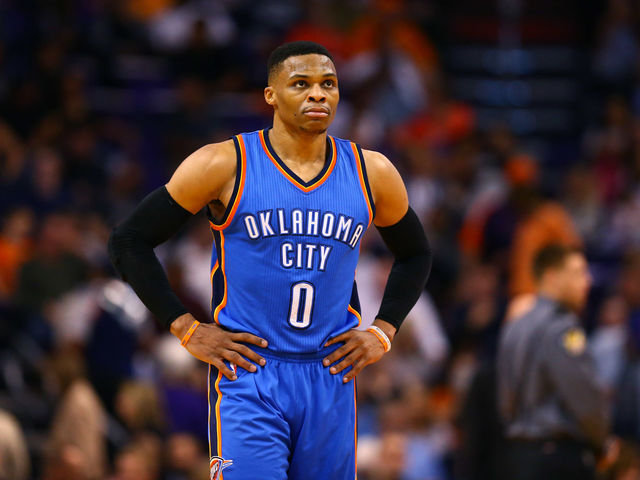 Westbrook scores 40-plus for 4th straight game in loss to Suns