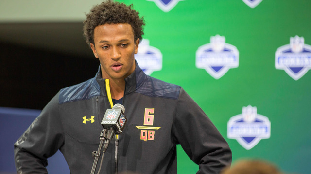 Browns VP: No pressure for Kizer to start in 2017