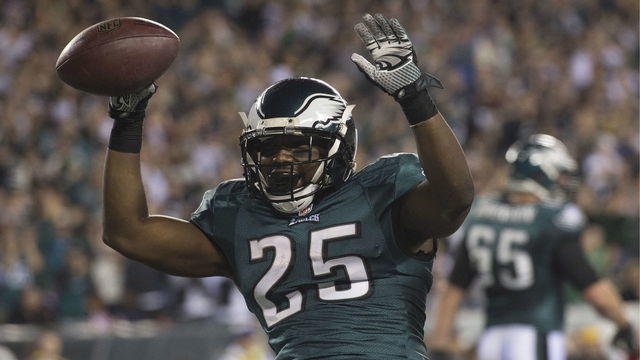 LeSean McCoy retiring with Eagles
