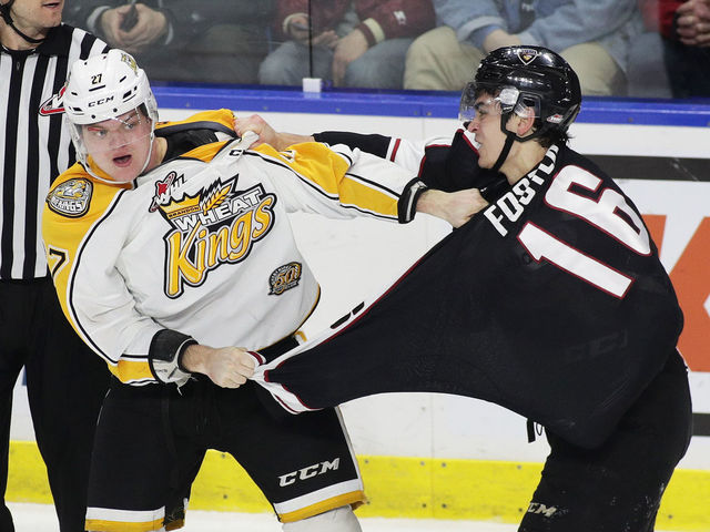 Golden Knights' Duke signs pro tryout with AHL's Wolves