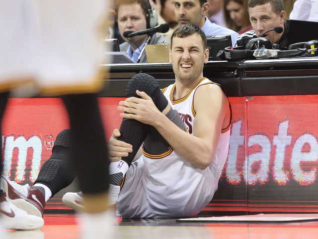 Cavaliers waive Bogut after making Sanders signing official