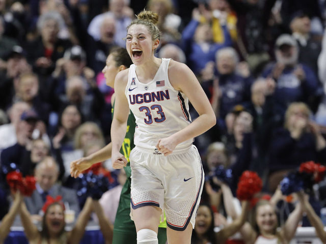 UConn's Samuelson breaks women's 3-point record with 10-for-10 night