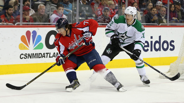 Watch: Capitals' Oshie goes backhand shelf on Stars