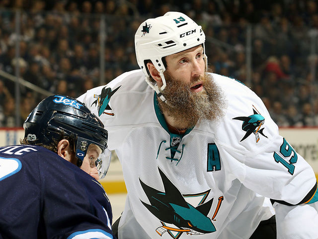 Sharks sign Thornton to 1-year, $8M deal