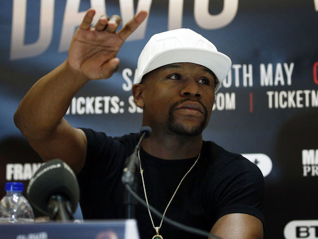 Mayweather on McGregor fight: I had to give people what they wanted