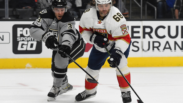 Panthers' Rowe glad Jagr skipped morning skate