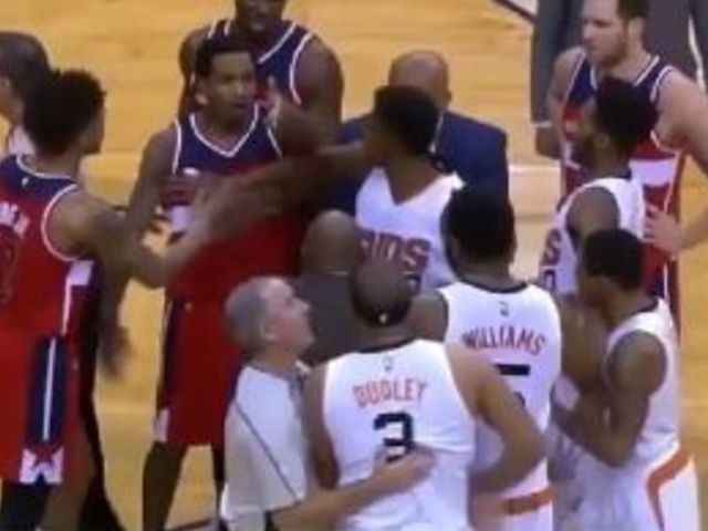 Dudley, Jennings ejected after Wizards-Suns scuffle