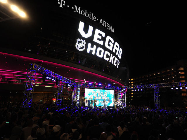 Report: GMs uninterested in revealing protected lists ahead of expansion draft