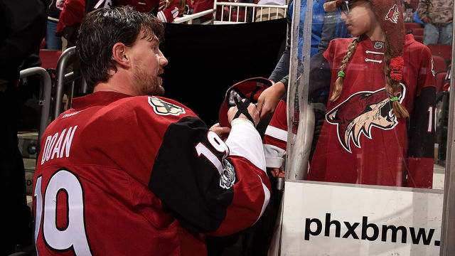 Coyotes to retire Shane Doan's No. 19 in February