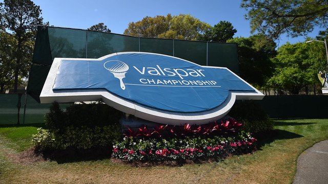 Round 1 of Valspar Championship suspended due to darkness