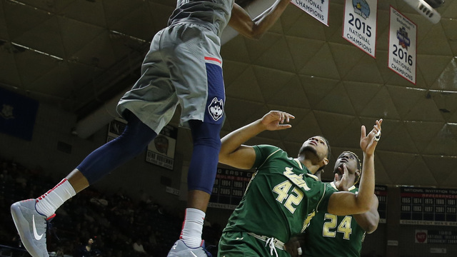 Report: Former 4-star F Luis Santos to transfer from South Florida