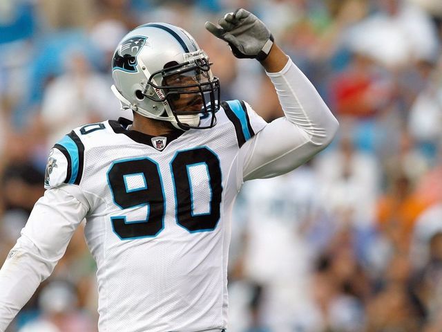 Peppers moves into 4th on NFL's all-time sack list