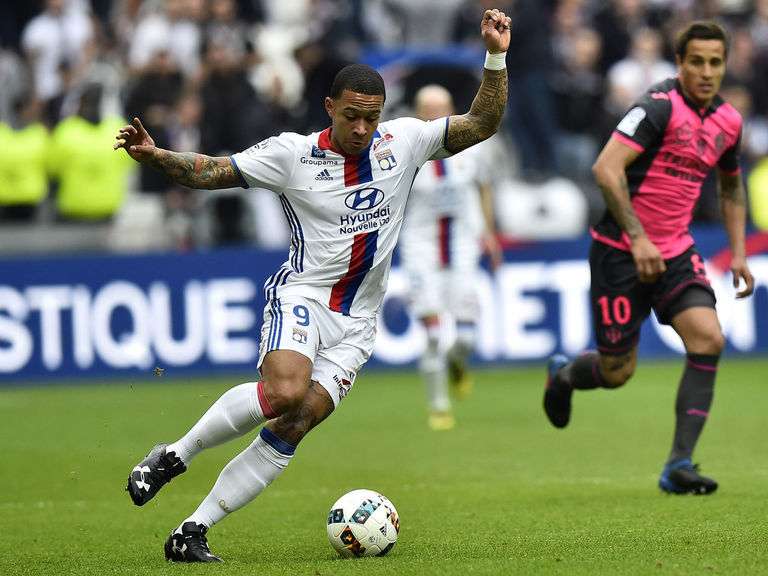 Прогноз глазго лион. Memphis Depay. Goal