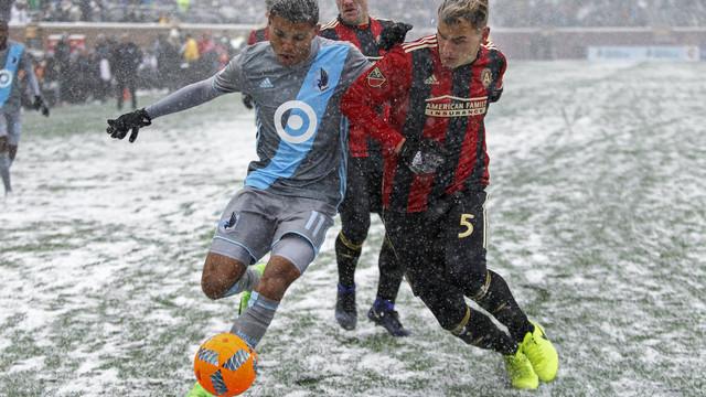 Minnesota sets futility record in 6-1 thumping from high-flying Atlanta