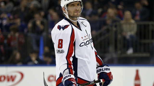 Watch: Pittsburgh restaurant trolls Ovechkin, Caps with drink special