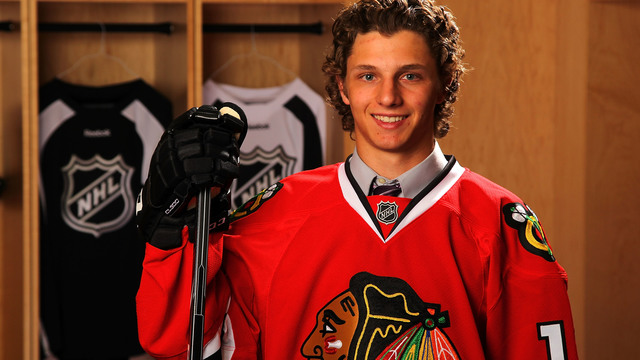 Blackhawks sign Anthony Louis to 2-year contract