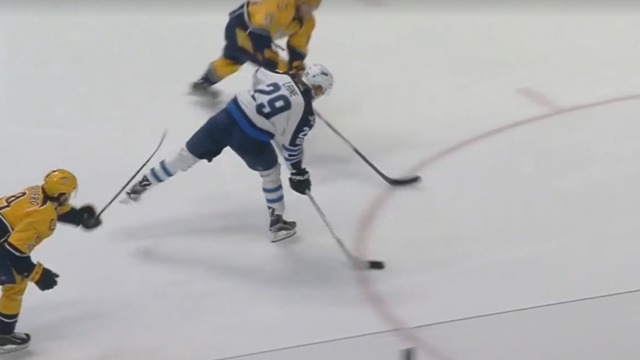 Watch: Laine's lethal shot gives him 33 goals on the season