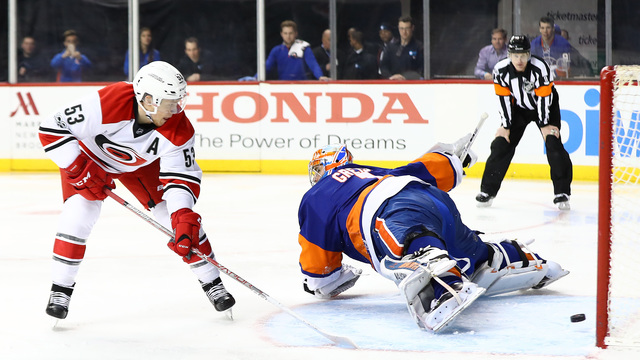 Watch: Skinner shows how it's done on a penalty shot