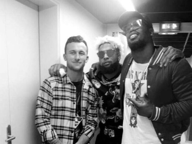 Manziel hangs with Beckham, Miller backstage at Drake show