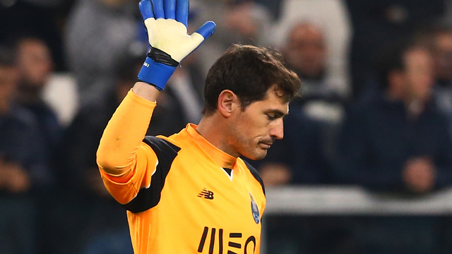 Casillas breaks Maldini's UEFA appearance record