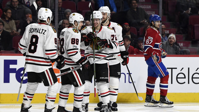 Kane, Crawford put Blackhawks back atop West