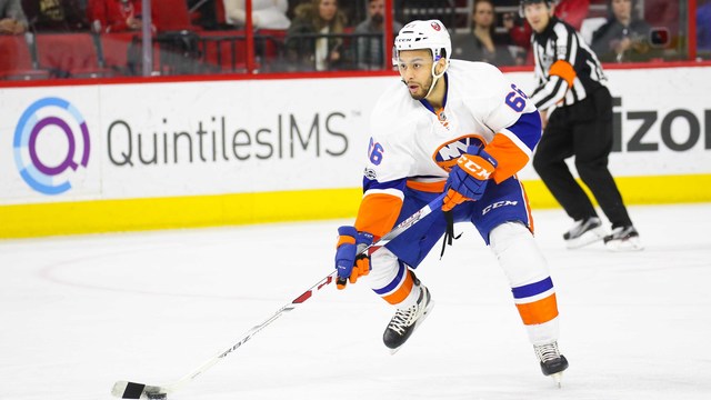 Watch: Ho-Sang slams brakes for nasty breakaway goal