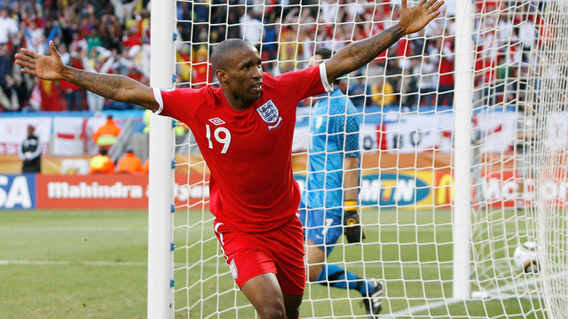 Defoe earns England call-up ahead of World Cup qualifiers