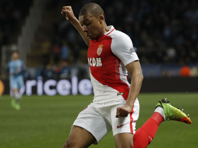 Mbappe summoned to France's senior team for 1st time