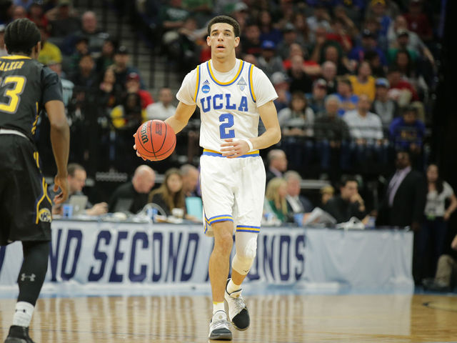 Lonzo Ball stays chill while playing basketball: 'I don't get nervous'