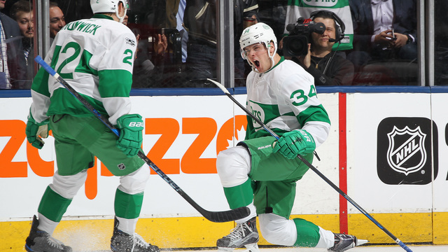 Watch: Matthews finishes give-and-go with Nylander to end point drought