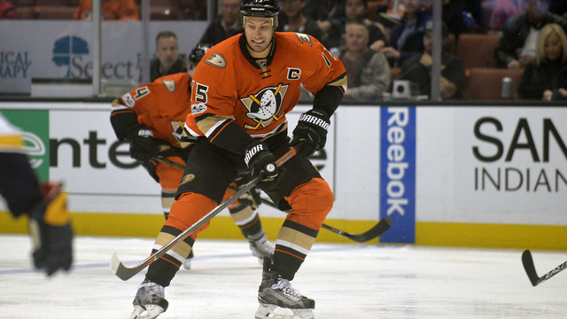 Ducks' Getzlaf, Cogliano hit milestones in win over Sharks