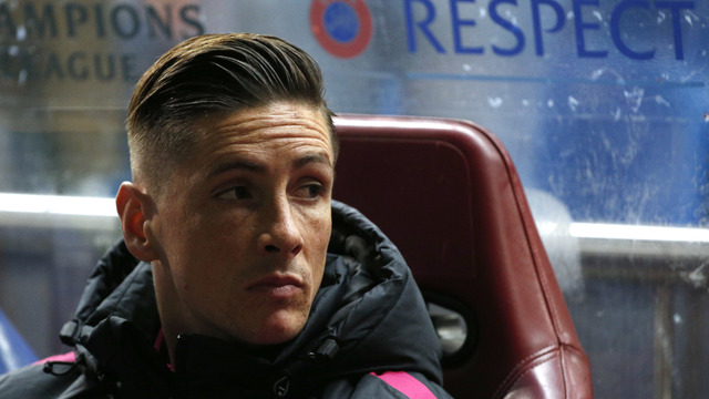 Torres makes 1st appearance since suffering head injury
