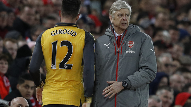 Giroud: 'We want to see Arsene sign a new deal'