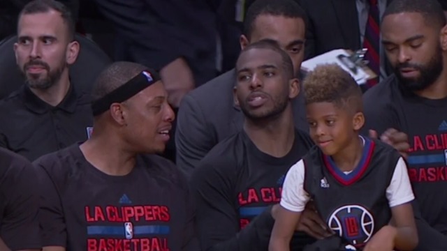 Chris Paul's son sits with Clippers during blowout win over Lakers
