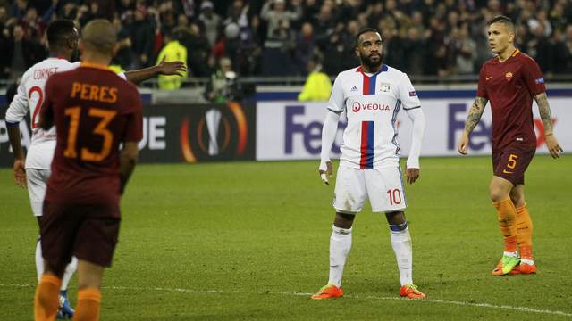 Report: Lyon's Lacazette will cost Arsenal €55M