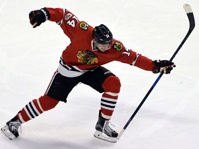 Panik makes Blackhawks' 6th 20-goal scorer; most since 2009-10