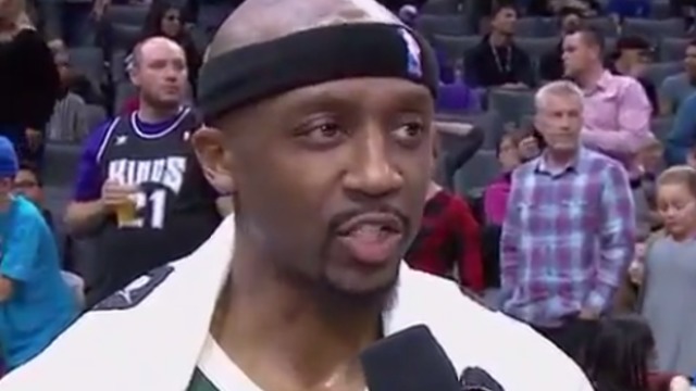 Bucks' Terry has zero chill analyzing Kings' 1st-half defense