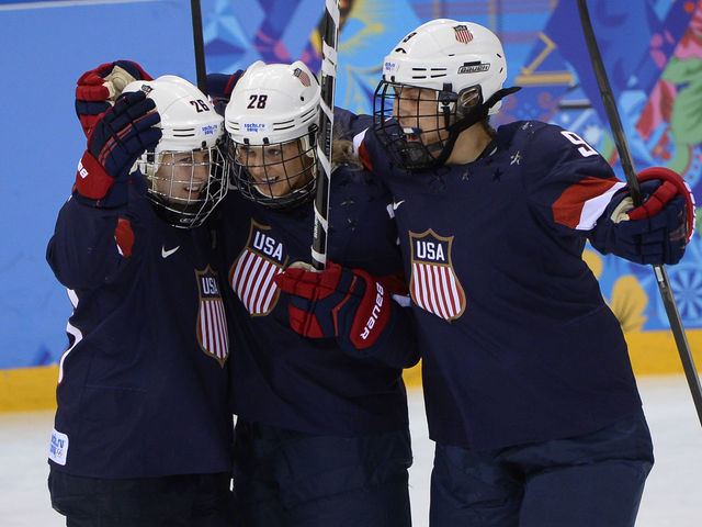 MLBPA supports U.S. women's hockey team amid wage dispute